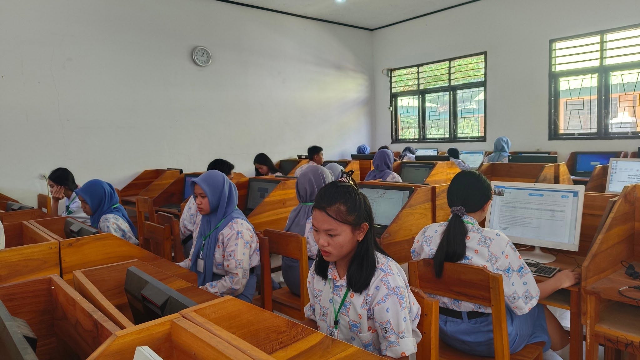 Pacu Prestasi Sains, 45 Siswa SMAN 9 Tana Toraja Ikuti Seleksi OSN-K Tahun 2026